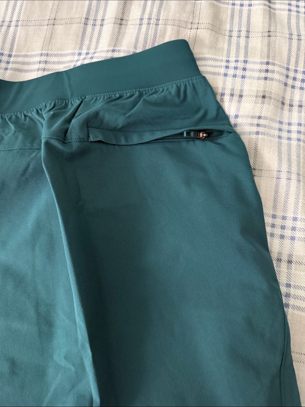 lululemon Teal-Green Athletic Shorts XXL with Drawstring 7” - Picture 6 of 13